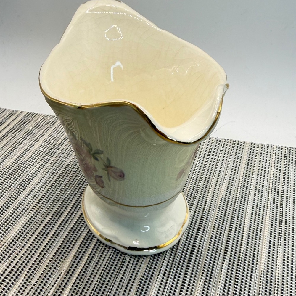 Edwin M Knowles China Gravy Boat Vintage Floral Gold Trim Semi Vitreous 1944 USA - Picture 3 of 8